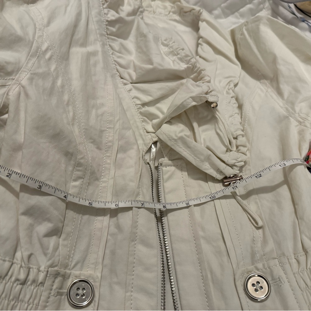 - New - WHBM white jacket 🪴price is firm🪴 - Picture 5 of 5